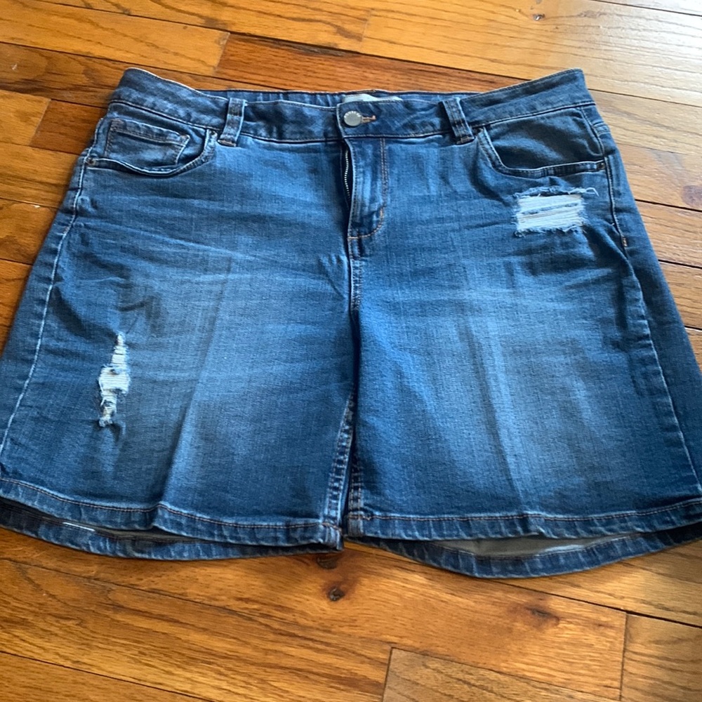 Woman’s Denim Jean Shorts